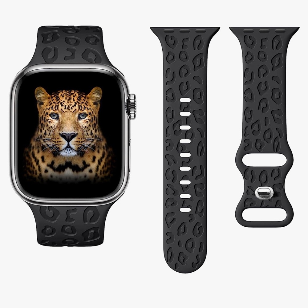 NWT Silicone Apple Watch leopard print